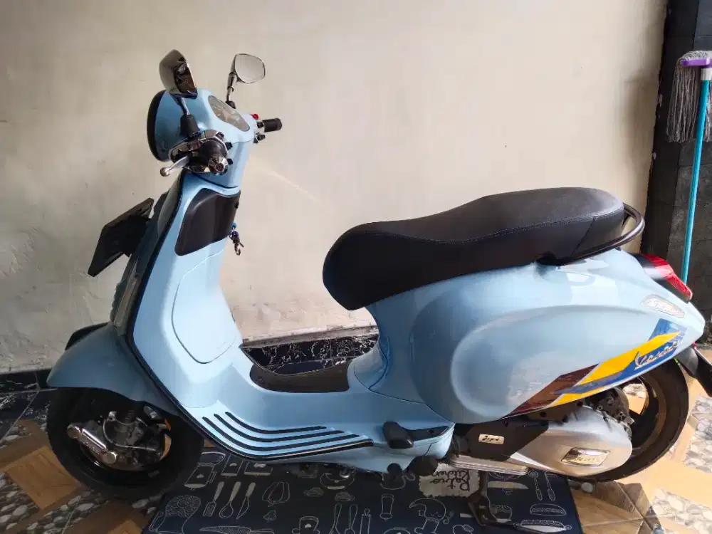 VESPA PRIMAVERA 2025 KM LOW CUMA 9RBAN