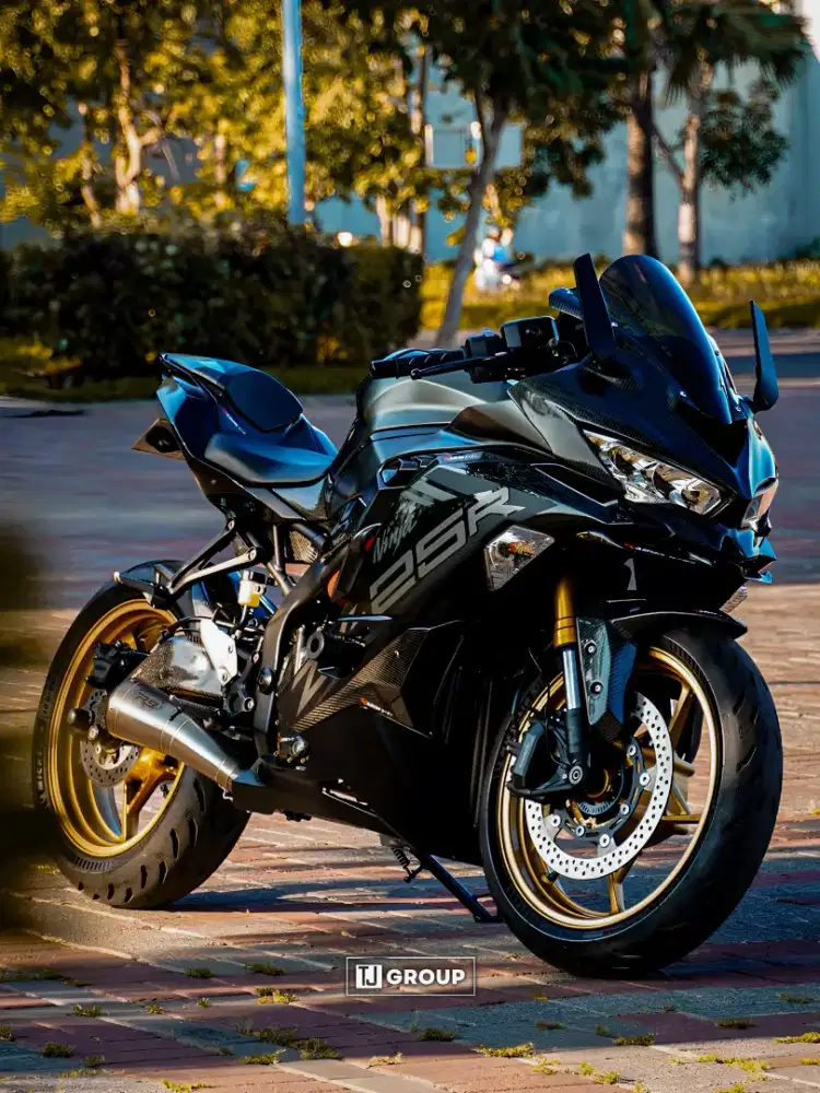 FOR SALE!! KAWASAKI NINJA ZX-25R 2022
