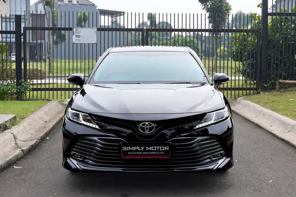 TOYOTA CAMRY 2.5 V AT 2019