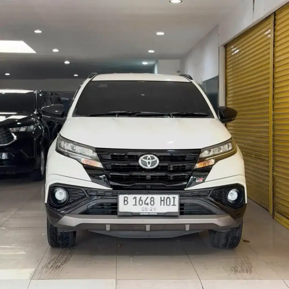 Toyota New Rush 1.5 GR Sport