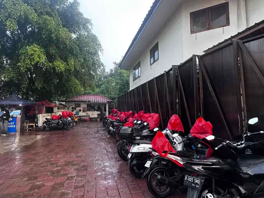 Kemang Jaksel LT 1.046 m² Lebar ±50 Meter | Potensi Bangun ±4 Lantai | Parkir Luas