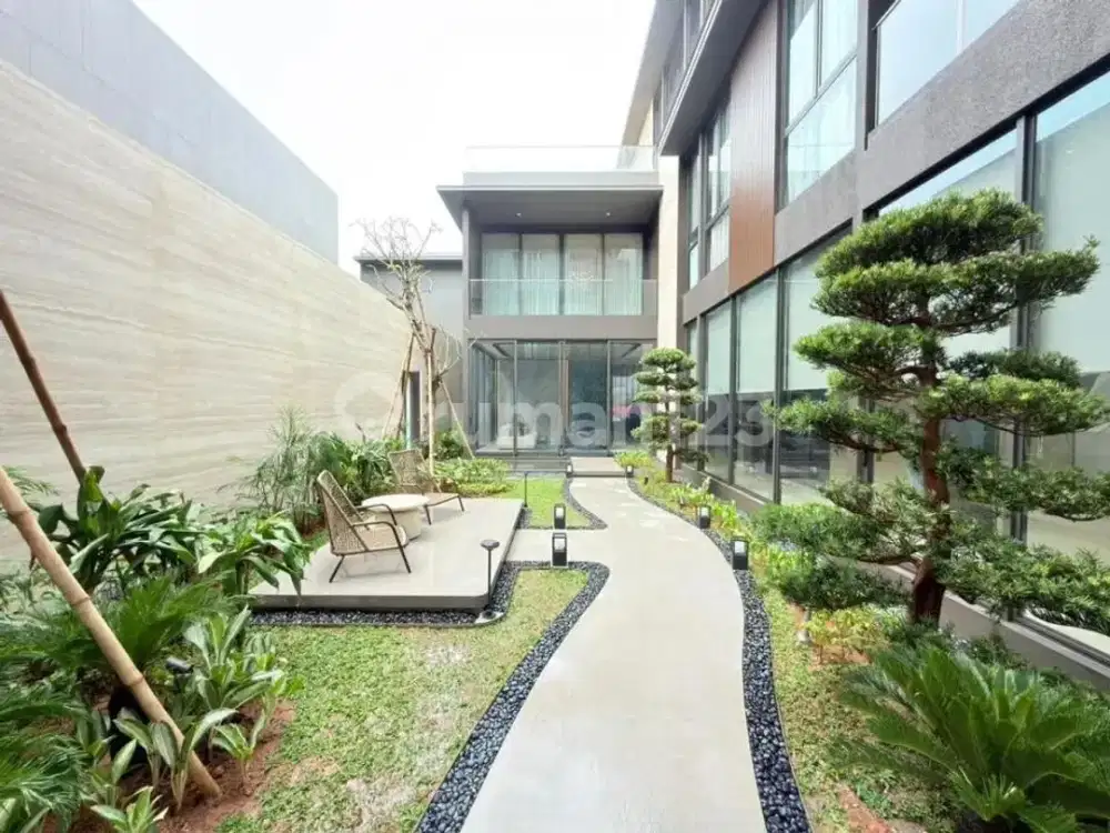 Dijual Rumah Mewah NavaPark BSD Island Villa Premium River View