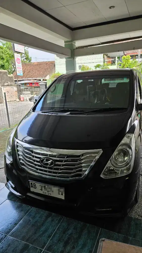 JUAL HYUNDAI H-1 2016 TYPE ELEGANCE