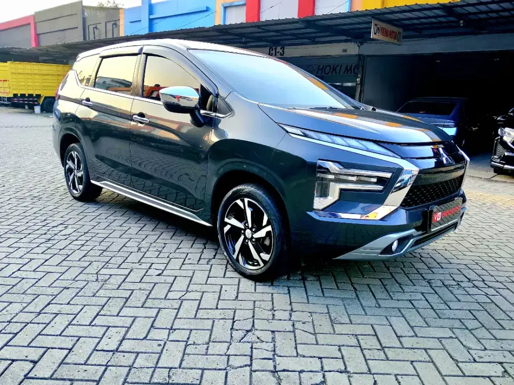 [FACELIFT] Mitsubishi Xpander Ultimate 1.5 AT Abu-Abu Km 52rb Record