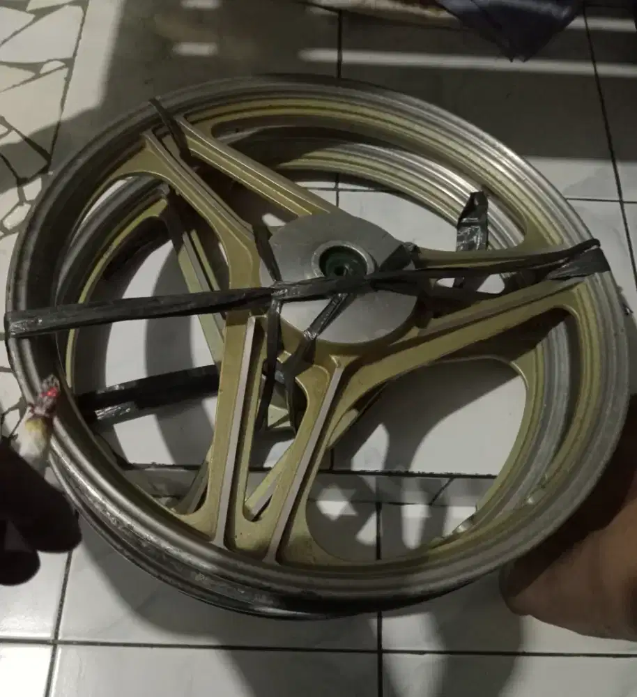 Pelek tromol jialing pnp astrea grand depan blakang