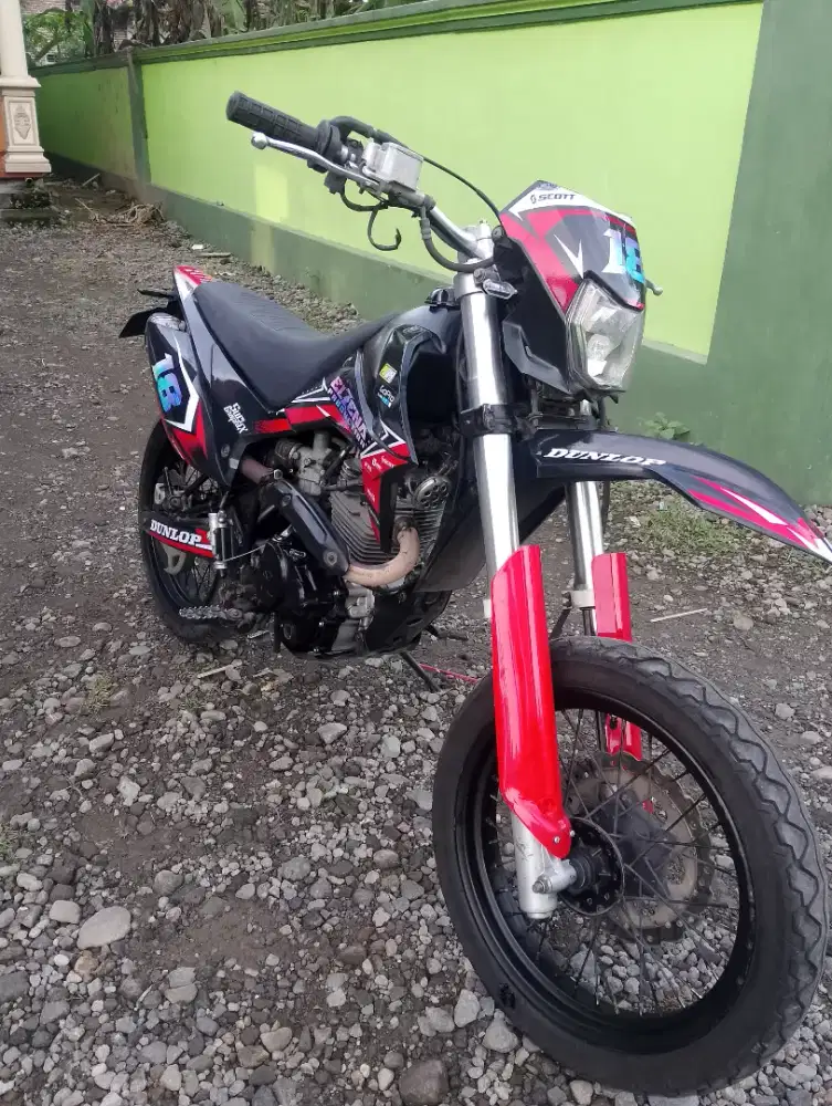 Trail Viar cross x150 tahun 2022 istimewa