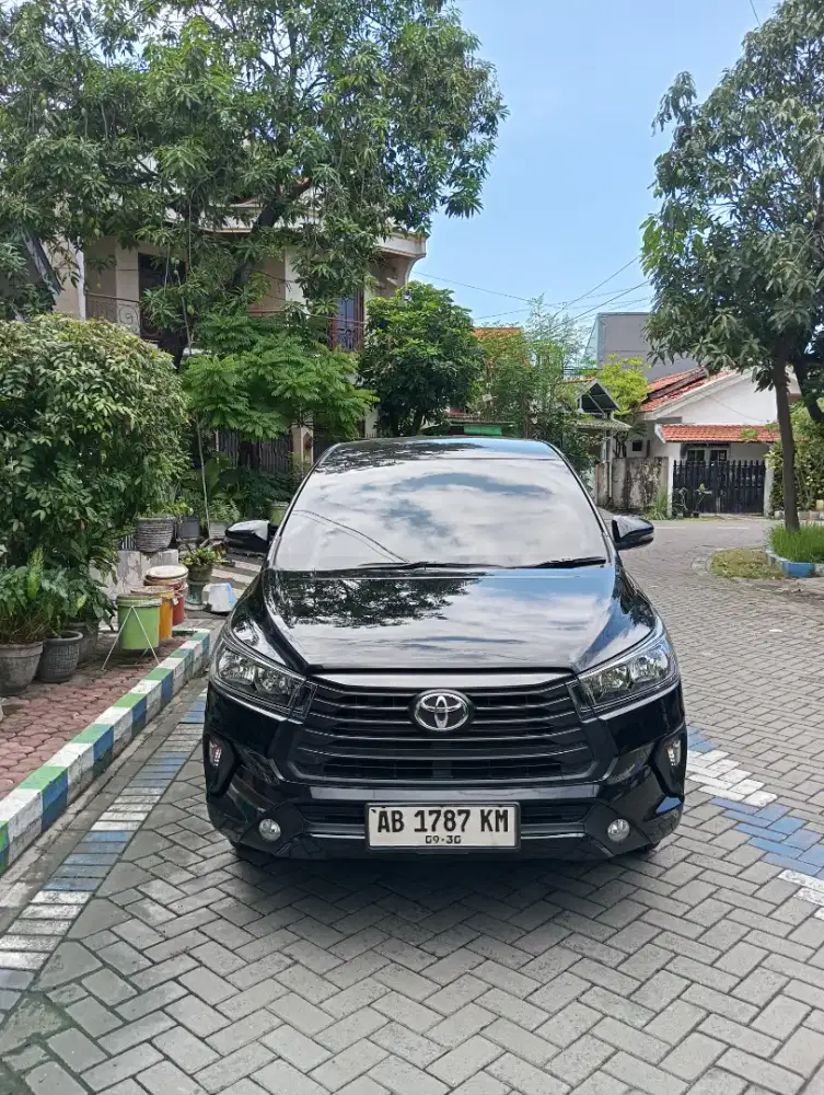 Innova Reborn G Diesel Matic 2025