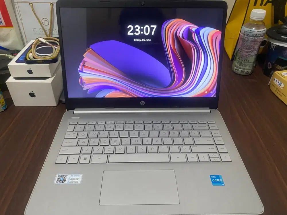 Laptop hp intel core i3-1215U Generasi ke-12 4.4GHz