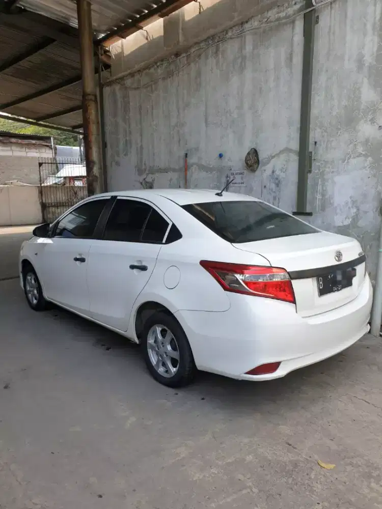 DICARI TUKANG CAT MOBIL DAN BISA DEMPUL MOBIL HARIAN
