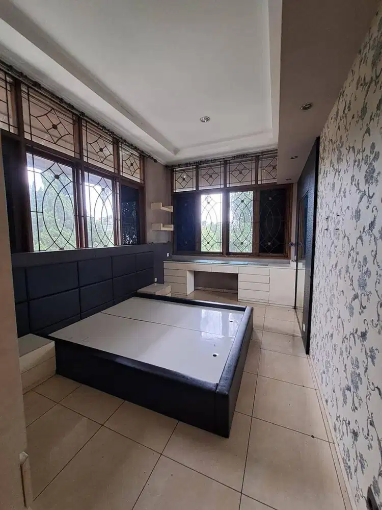 Disewakan Rumah Siap Pakai Hook Sayap Turangga Buah Batu Bandung