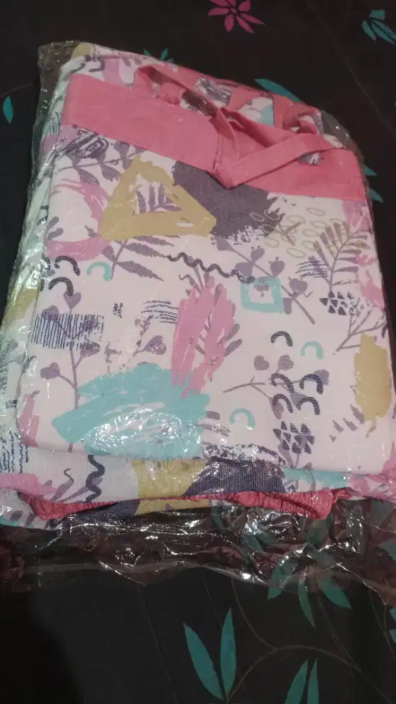 Dijual Mukena Baru masih Bagus bahan adem bisa nego