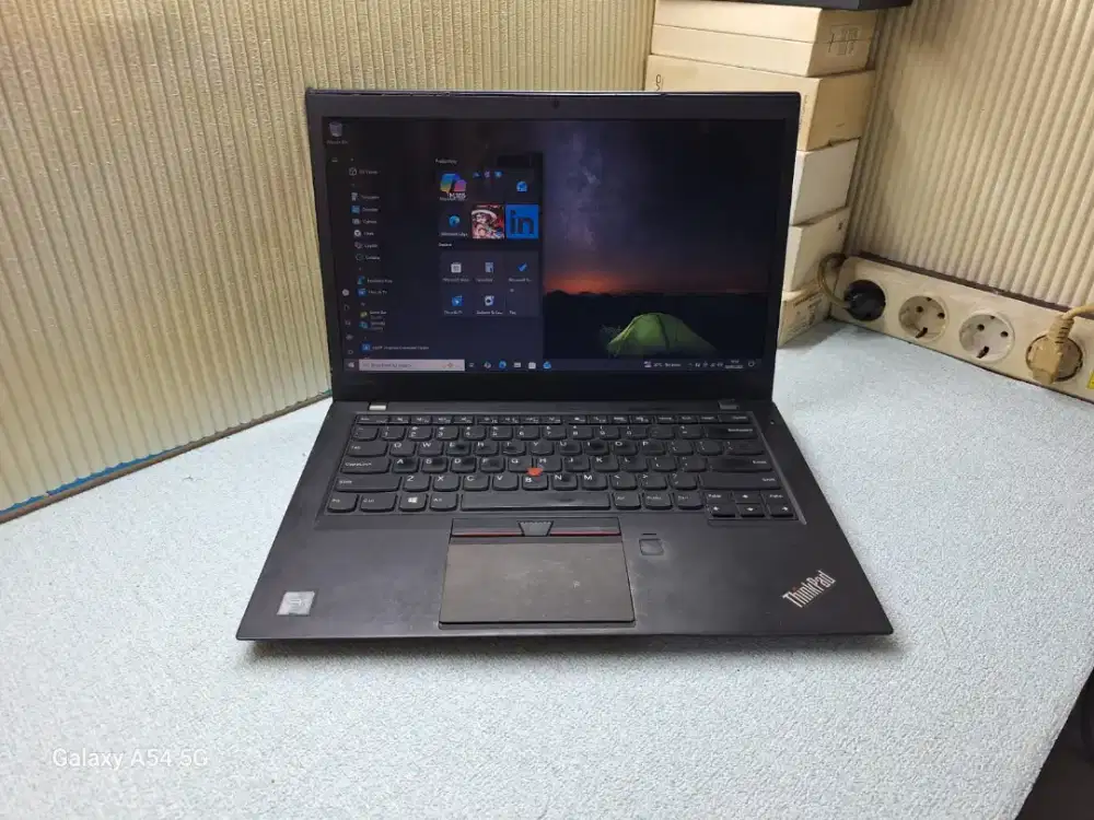 Laptop Lenovo Thinkpad T460s Windows 10 Pro Core i5-6300U - SSD 256GB