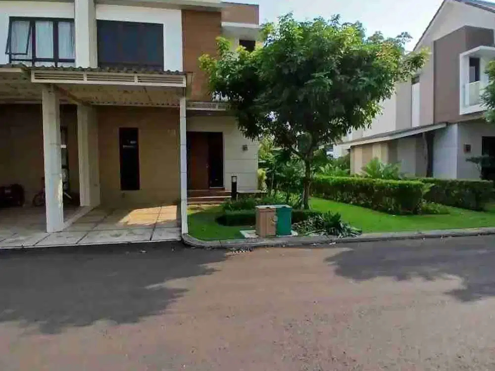 FULL FURNISHED !! KT 4 CLUSTER OLIVE SUMMARECON BEKASI SEWA RUMAH