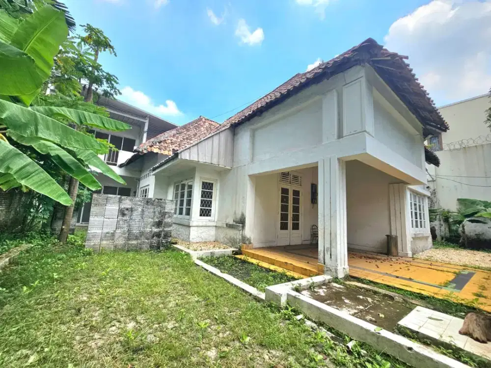Dijual Rumah Luas 1 Lantai Ada Paviliun Lokasi Strategis Dekat Grand Indonesia di Menteng Jakpus Lr-17496