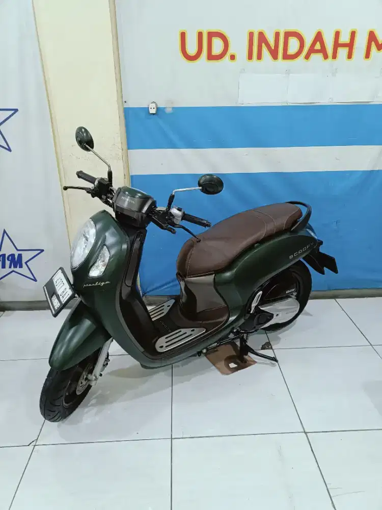Faktur READY HONDA SCOOPY ESP STYLISH PRESTIGE KEYLLES 2023 km rendah
