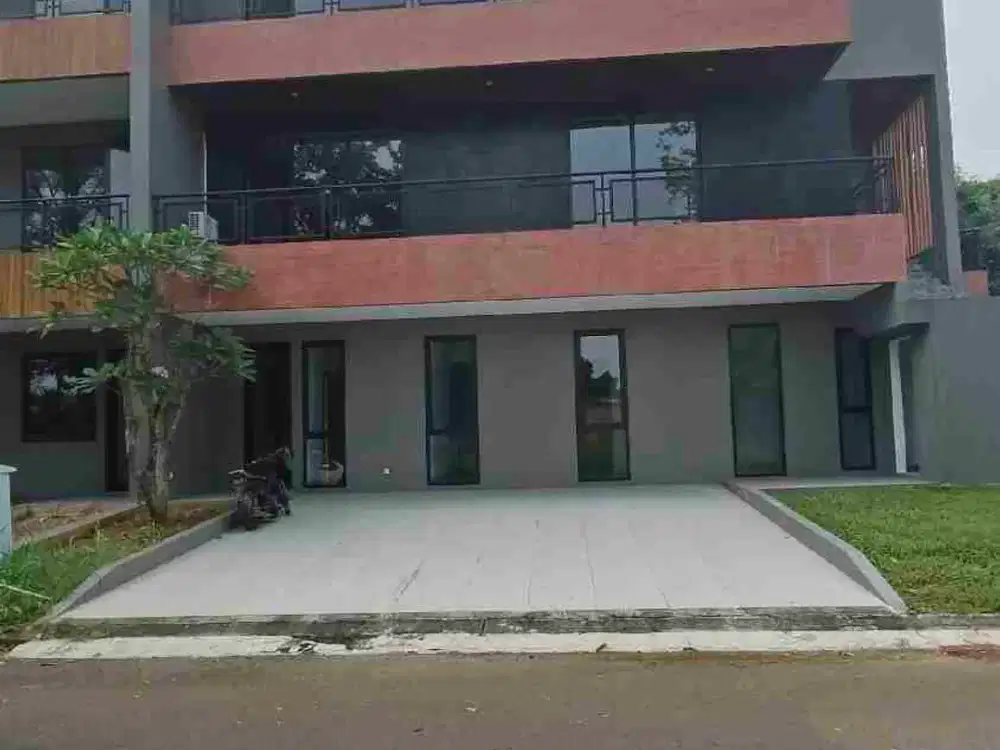 Di jual rumah baru selesai bangun di lokasi alam sutera Tangerang