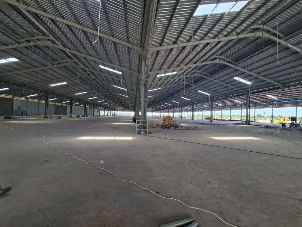 DI SEWAKAN GUDANG BARU DI TUGU - SEMARANG BARAT