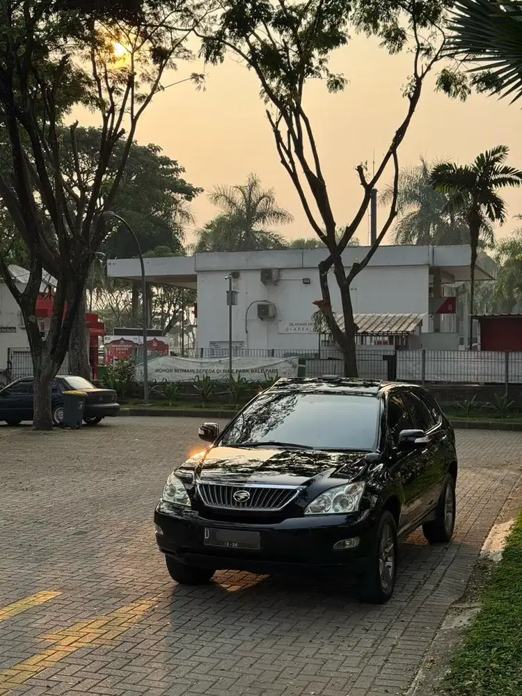 Toyota Harrier 2008