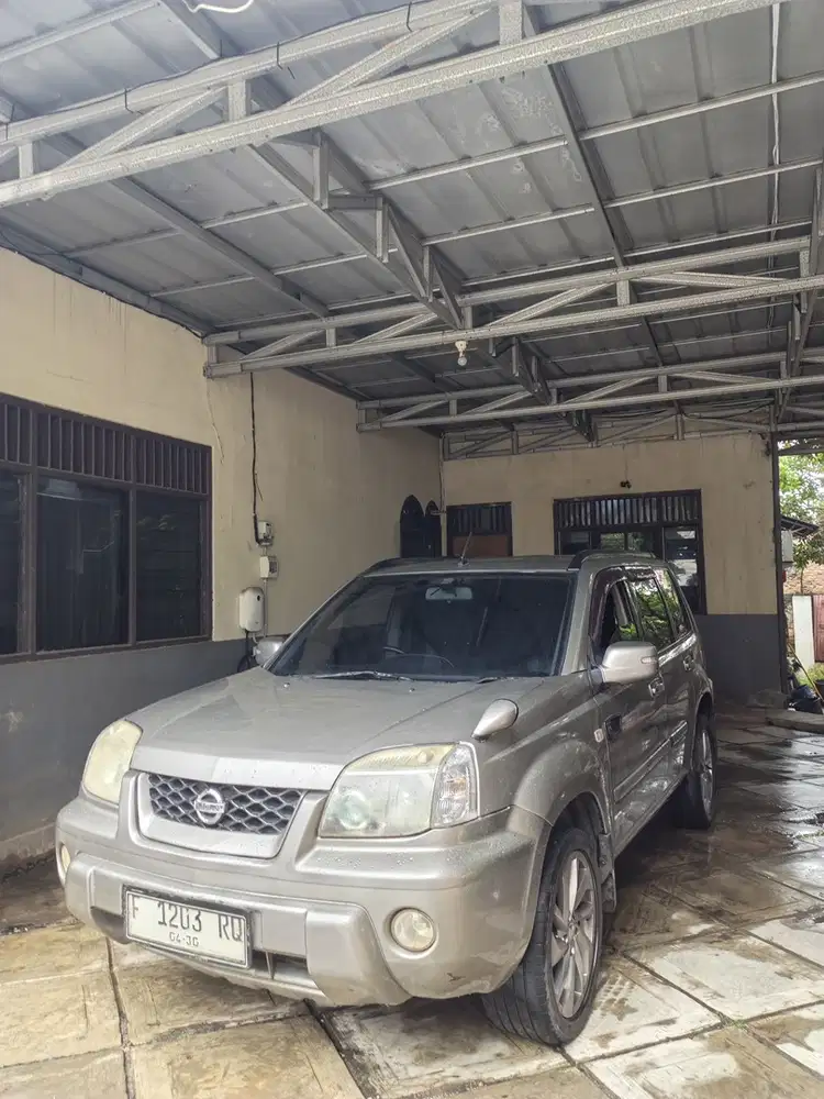 Nissan X-Trail 2004 Bensin