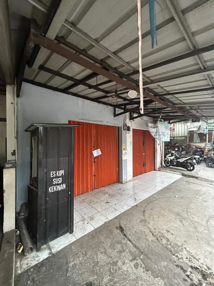Disewakan 1 Kios / Jika mau 2 Kios bisa disatukan