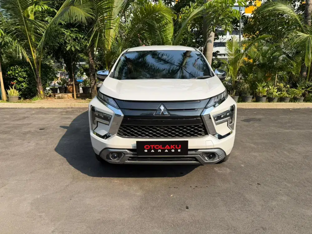 xpander ultimated at  2023 ( low km )