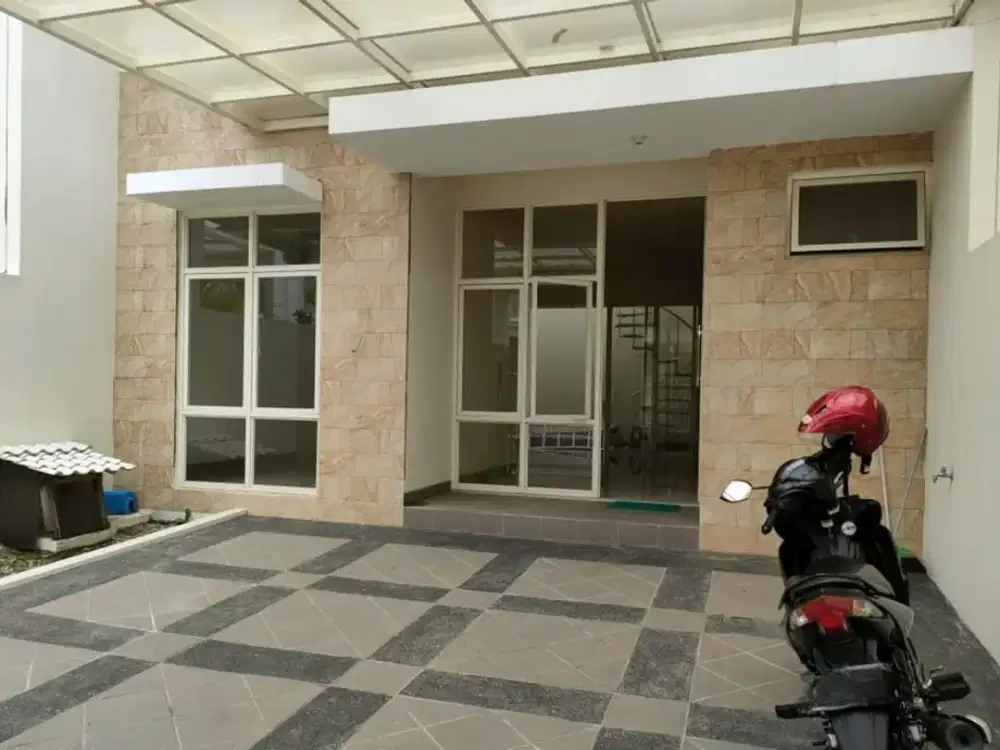 Rumah Griya Galaxy Dekat Merr Siap Huni