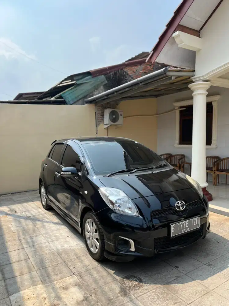 Toyota Yaris 2012 Bensin