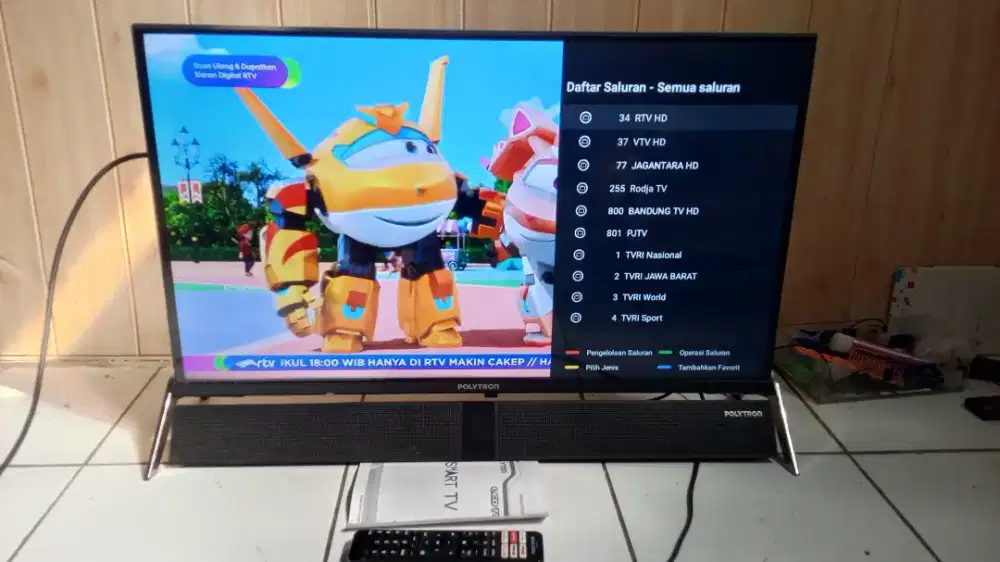 Tv led Polytron android Soundbar digital 32inchi mulus