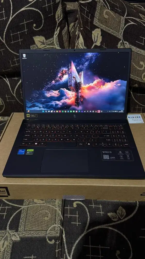 (Preloved) - Acer Nitro V 15 - (RTX 5050 8GB)