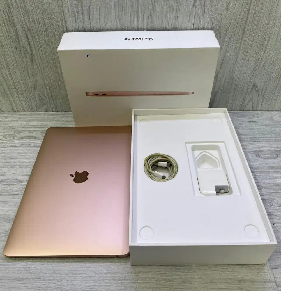 MacBook Air M1 13inc 8/256 Gold Fullset Inter