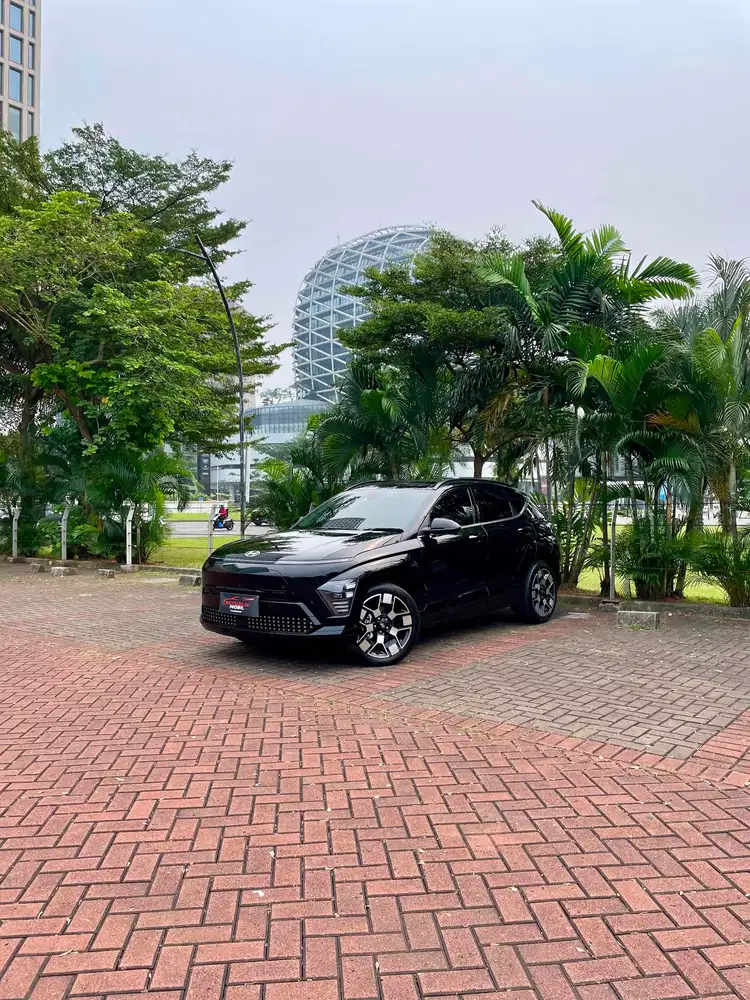 Hyundai Kona EV Signature LongRange 2024 MOBIL SIAP PAKAI