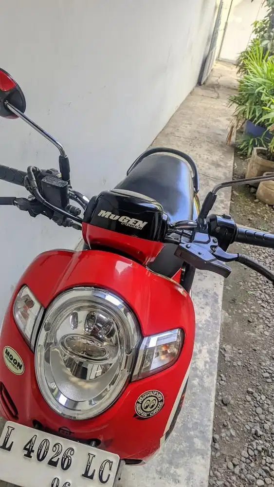 scoopy tahun 2019