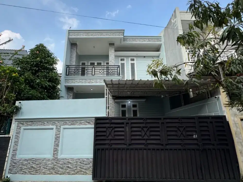 Di Jual Rumah 2 Lantai di Pekayon, Pasar Rebo, Jakarta Timur