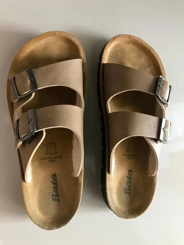 Sendal Size 6 (41) Merk Bata