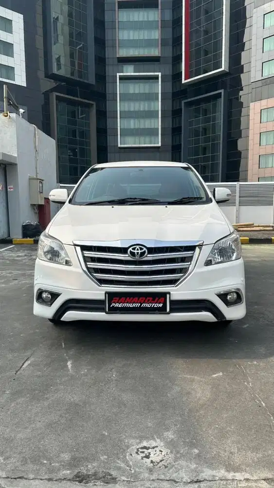 Toyota Kijang Innova V Bensin 2014