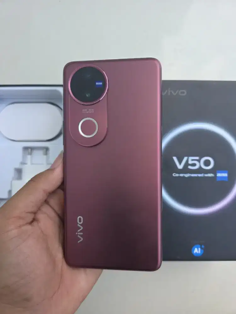 Vivo V50 5G 12/256GB Fullset No Minus