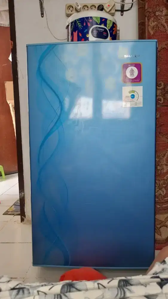 Dijual kulkas Sharp 1pintu