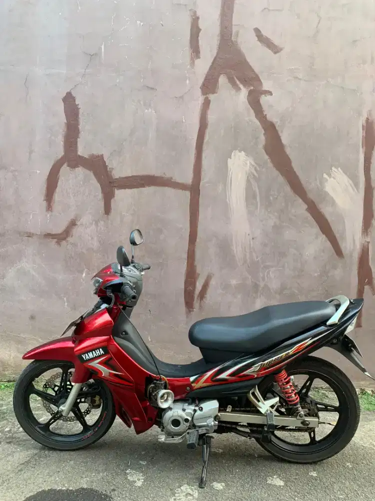 Suzuki Burhan (Jupiter Z)