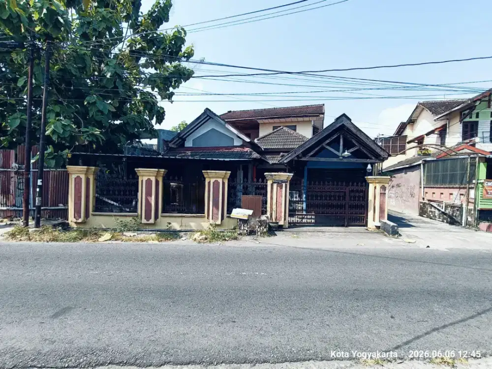 Rumah Bagus dekat kampus UAD dan RS Wirosaban di sorosutan Umbulharjo