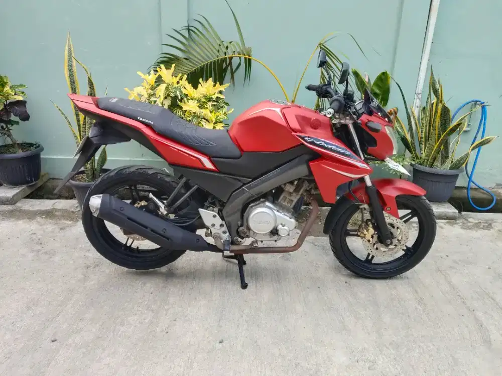 Yamaha vixion KS 150 cc th 2014 plat 2029 mesin halus