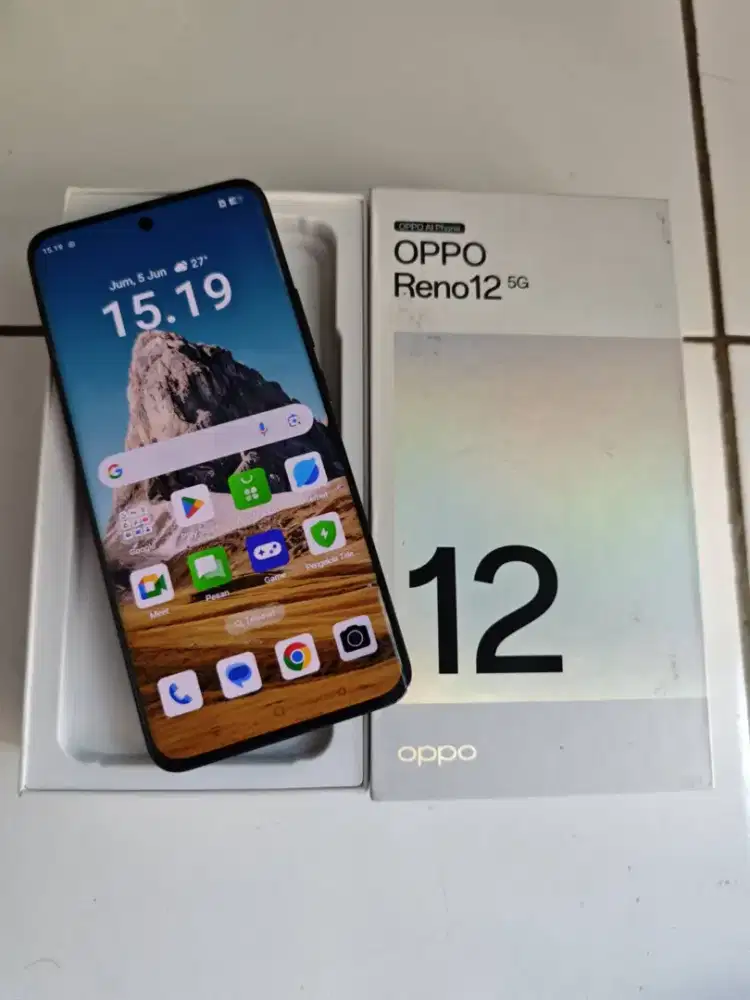 Oppo Reno 12 12/256 5G Mulus Garansi panjang