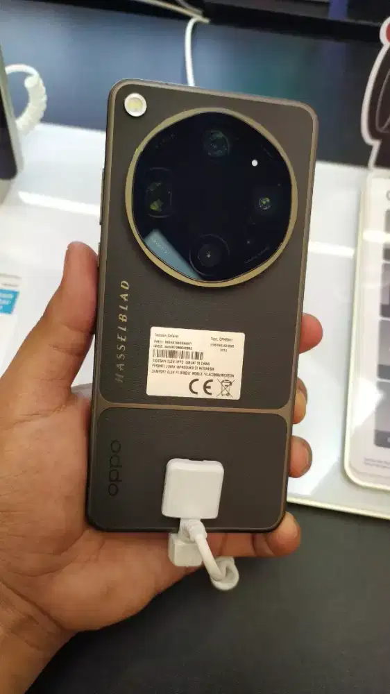 jual Oppo find X9 Ultra beli cash maupun kredit bunga 0%