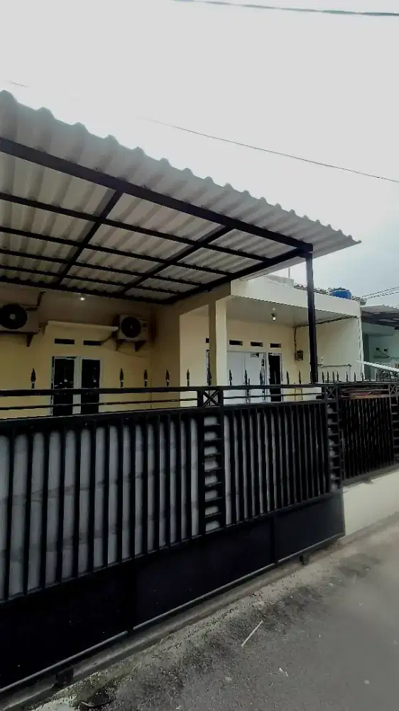 [SIAP HUNI] Jual/Sewa Rumah Ciputat dekat Bintaro & St.Jurangmangu