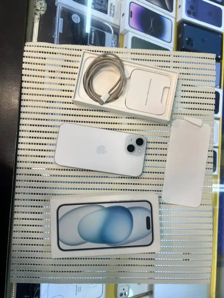 Iphone 15 256GB IBOX Garansi On-October 2026 Mullus