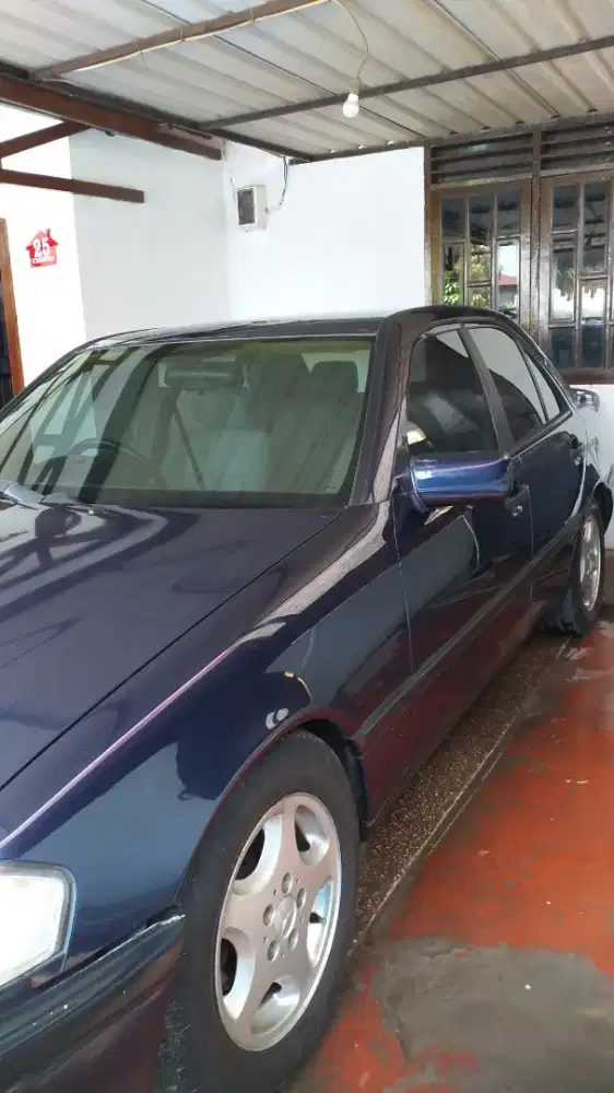 Mercedes-Benz C180 1996 Bensin