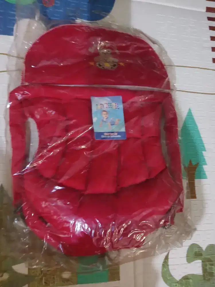 Gendongan depan baby dede kondisi baru