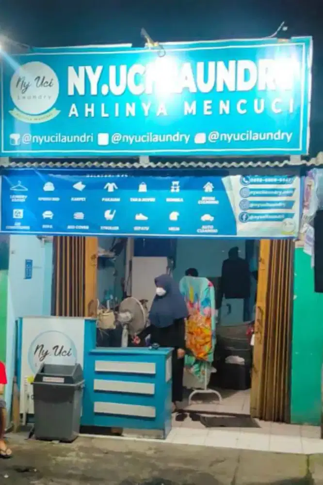 Karyawan Laundry (Pria) Bagian Setrika dan Kurir