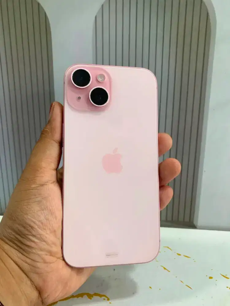 iPhone 15 128GB iBox