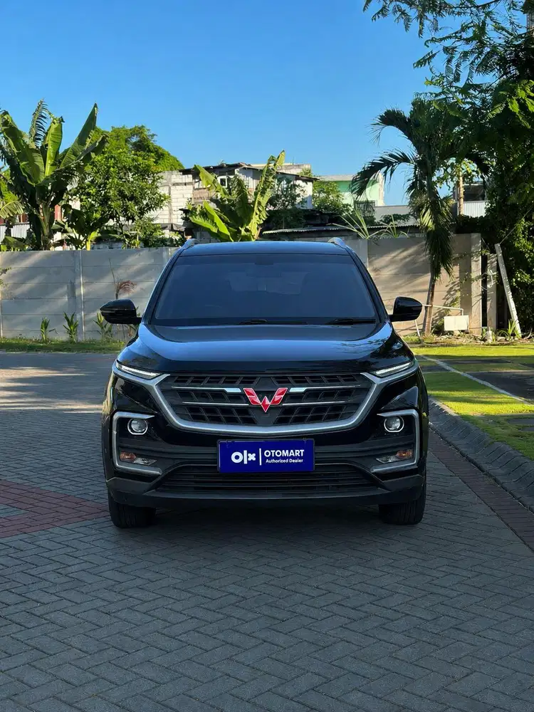WULING 2020 ALMAZ 7 SEAT MANUAL HITAM OTOMART SURABAYA