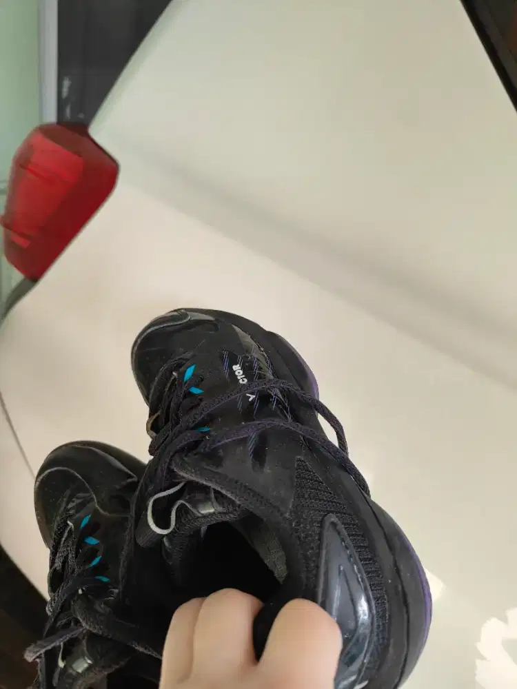 Sepatu Victor asli